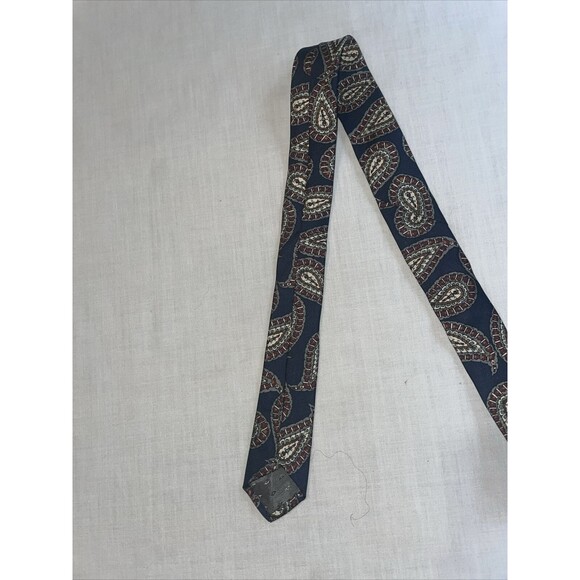 Pierre Balmain Men’s Dress Tie Size 55” Navy Blue Paisley Silk Business Formal - Picture 7 of 12